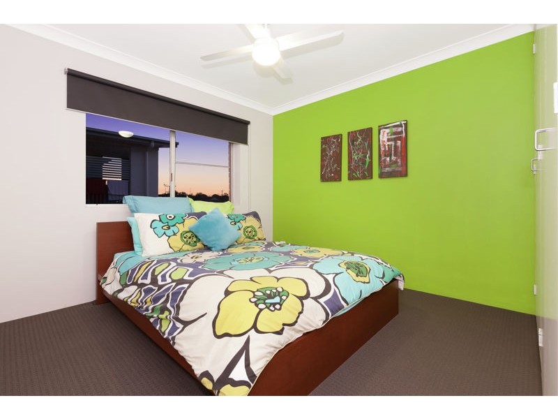 4/23 Halcomb Street, Zillmere QLD 4034