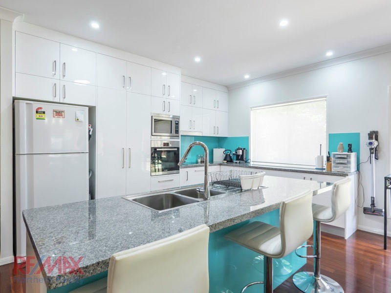 150 Saraband Drive, Eatons Hill QLD 4037