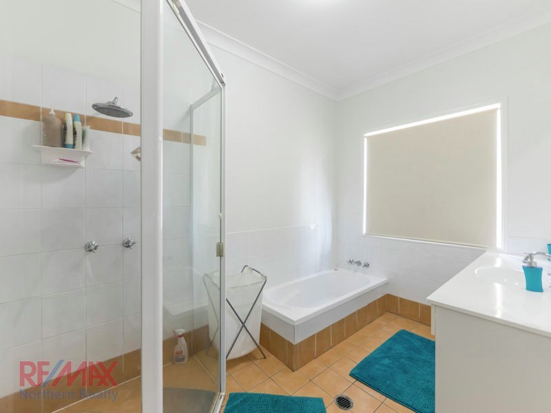 150 Saraband Drive, Eatons Hill QLD 4037