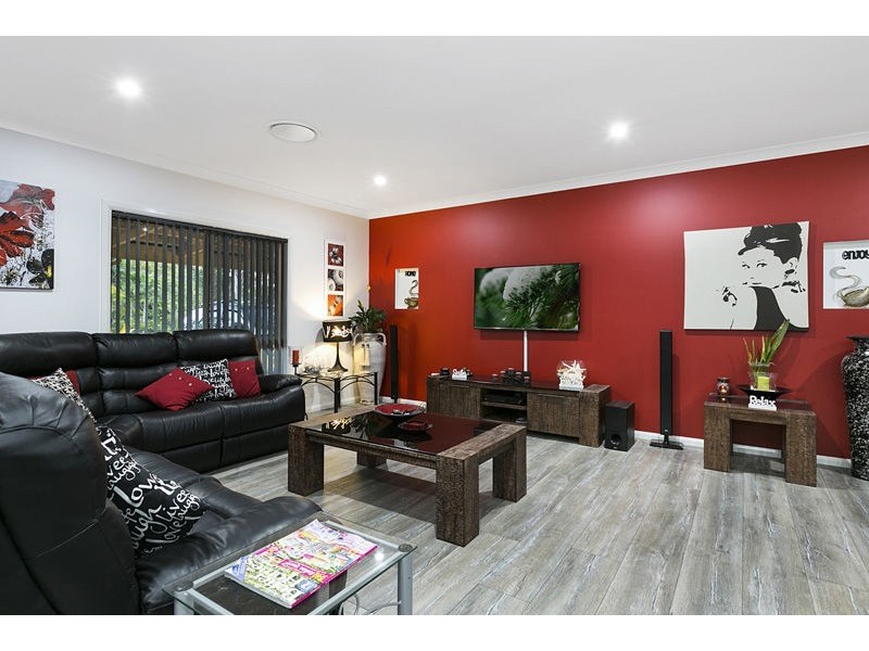 9 Lindale Court, Cashmere QLD 4500