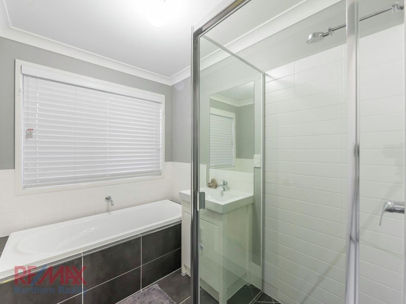 32 St Helen Cres, Warner QLD 4500