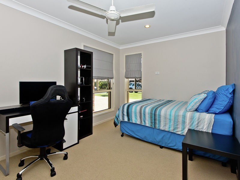 24 North Aston Court, Bray Park QLD 4500