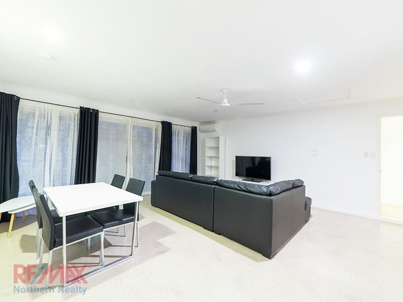 33 Cressbrook Drive, Albany Creek QLD 4035