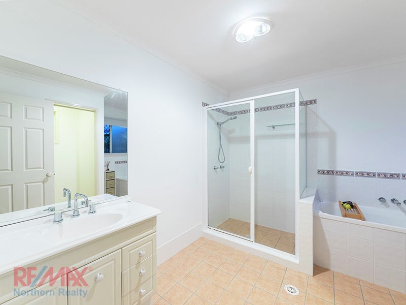 33 Cressbrook Drive, Albany Creek QLD 4035