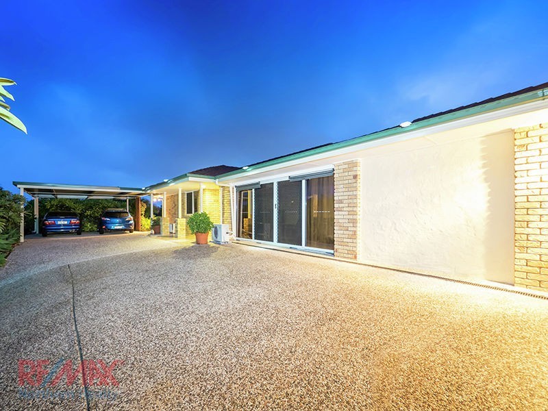 33 Cressbrook Drive, Albany Creek QLD 4035