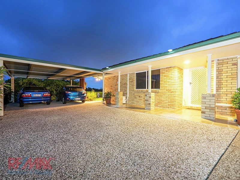 33 Cressbrook Drive, Albany Creek QLD 4035