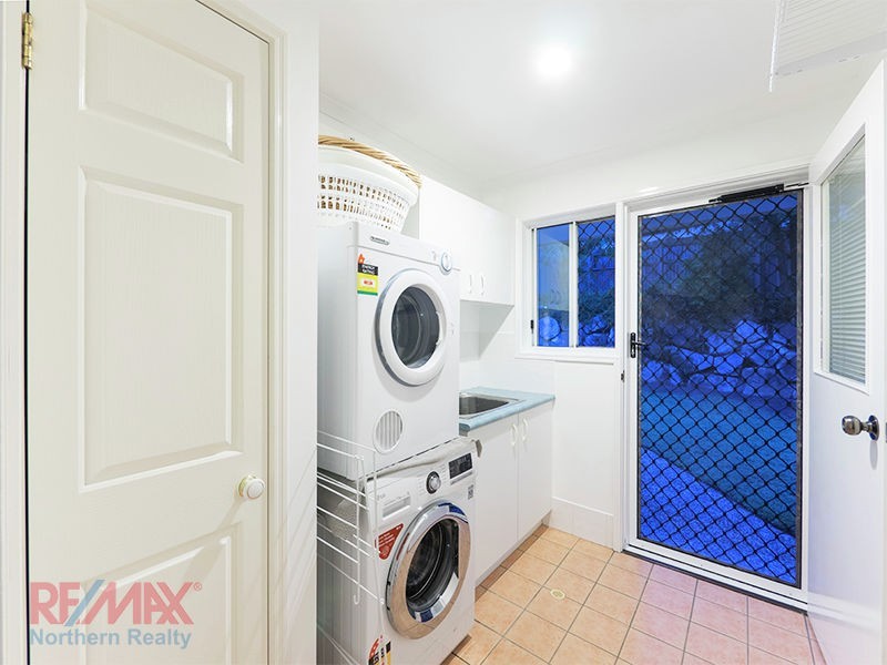 33 Cressbrook Drive, Albany Creek QLD 4035