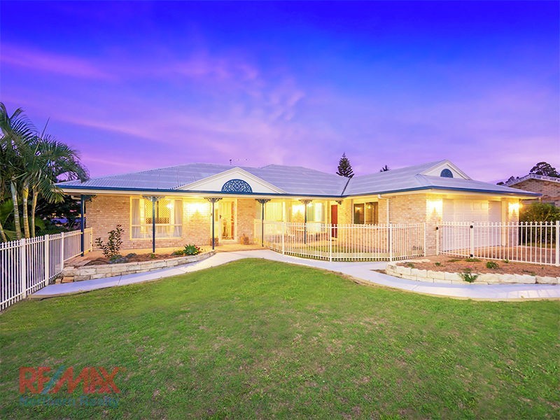 8 Gum Leaf Court, Albany Creek QLD 4035