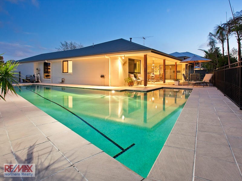 13 Bowerbird Ct, Cashmere QLD 4500