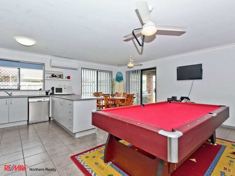 5 Hubner Drive, Rothwell QLD 4022
