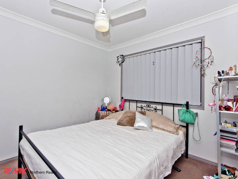 5 Hubner Drive, Rothwell QLD 4022