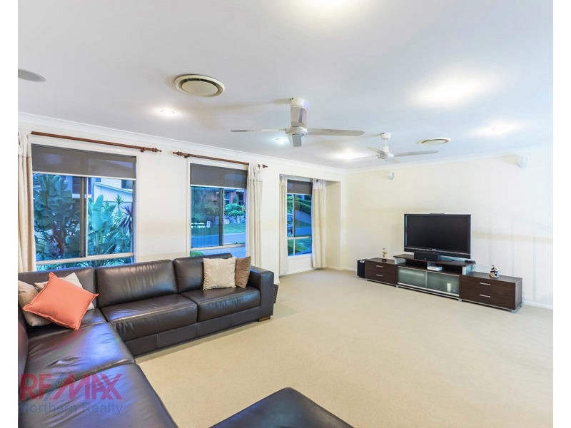 14 Lowai Ct, Albany Creek QLD 4035