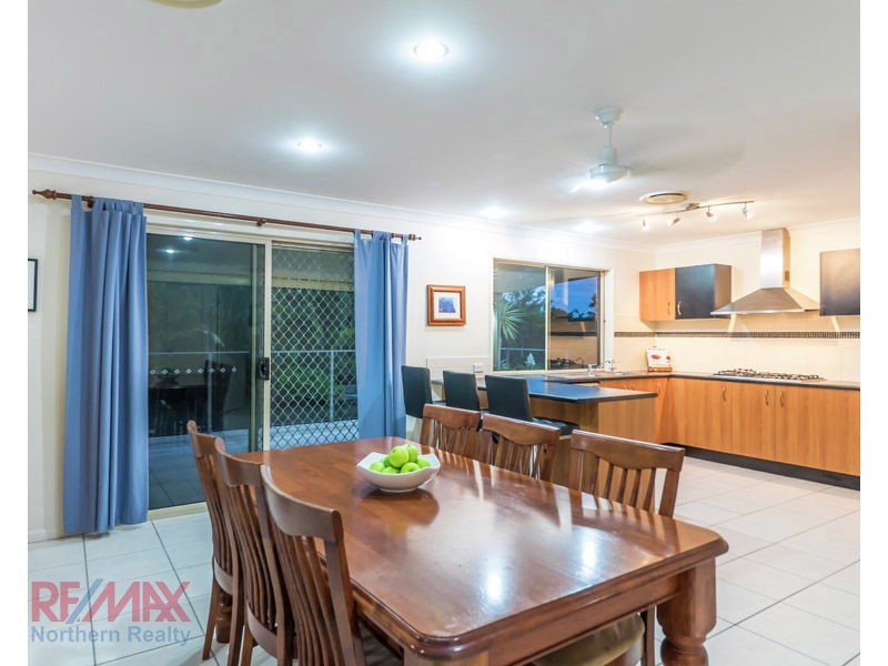 14 Lowai Ct, Albany Creek QLD 4035