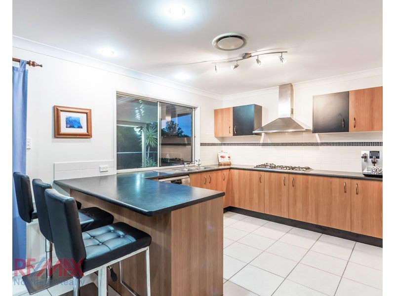 14 Lowai Ct, Albany Creek QLD 4035