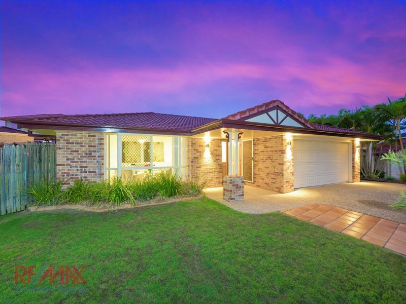 16 Egret Ct, Albany Creek QLD 4035
