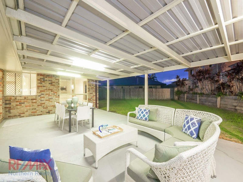 16 Egret Ct, Albany Creek QLD 4035