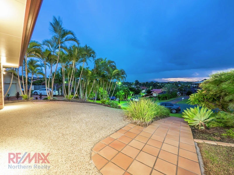 16 Egret Ct, Albany Creek QLD 4035