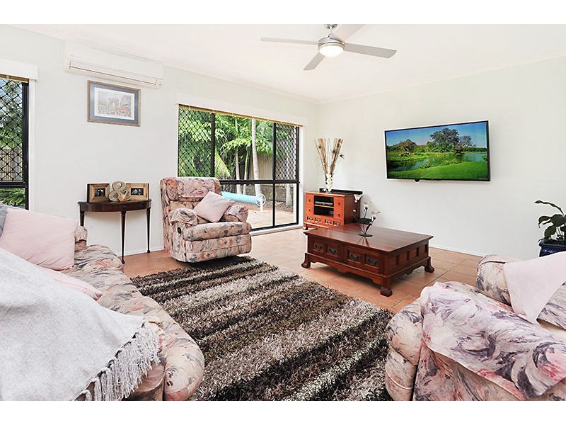 68 Karri Place, Bridgeman Downs QLD 4035