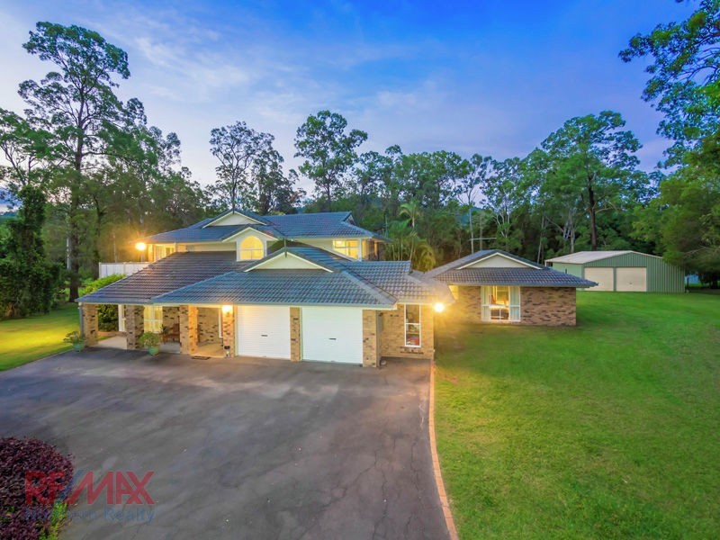 26 Greenwood Crescent, Samford Valley QLD 4520