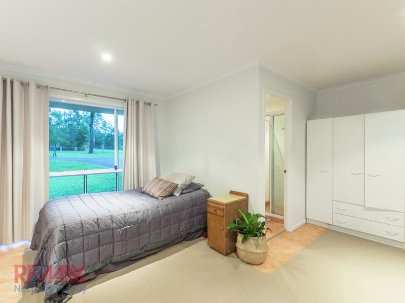 26 Greenwood Crescent, Samford Valley QLD 4520