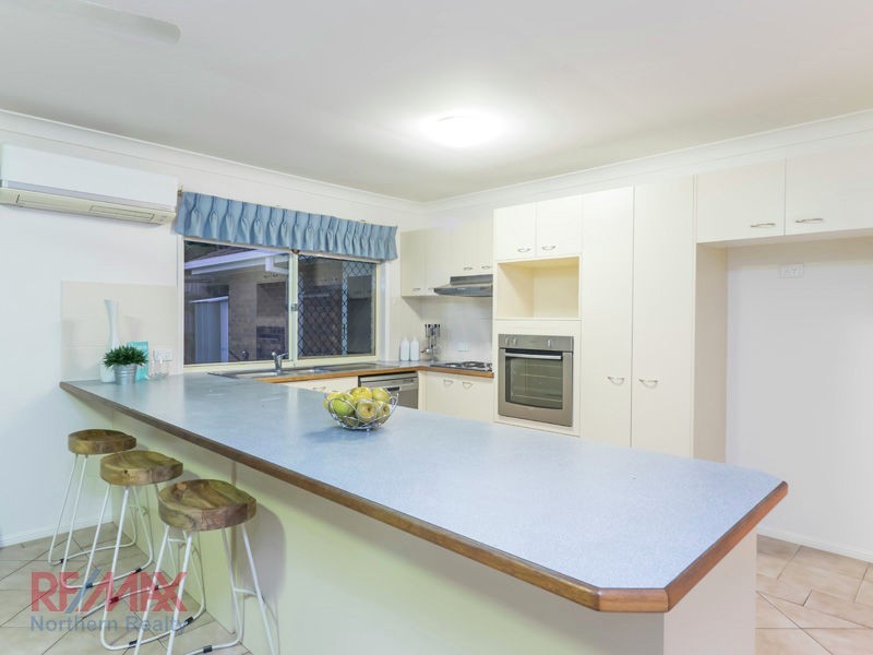 32 Pascali Cres, Eatons Hill QLD 4037