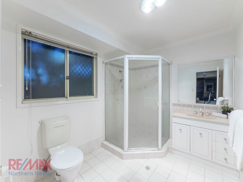 32 Pascali Cres, Eatons Hill QLD 4037