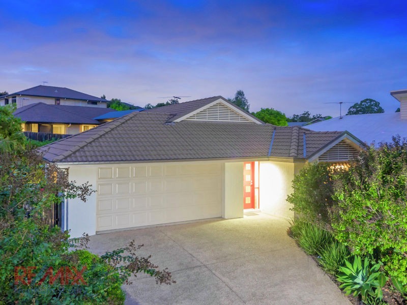 26 Bella St, Cashmere QLD 4500