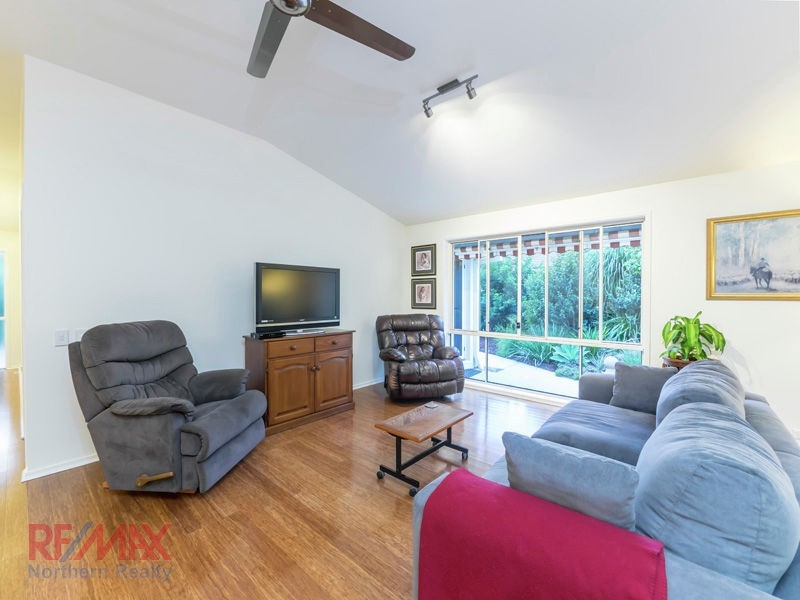 26 Bella St, Cashmere QLD 4500