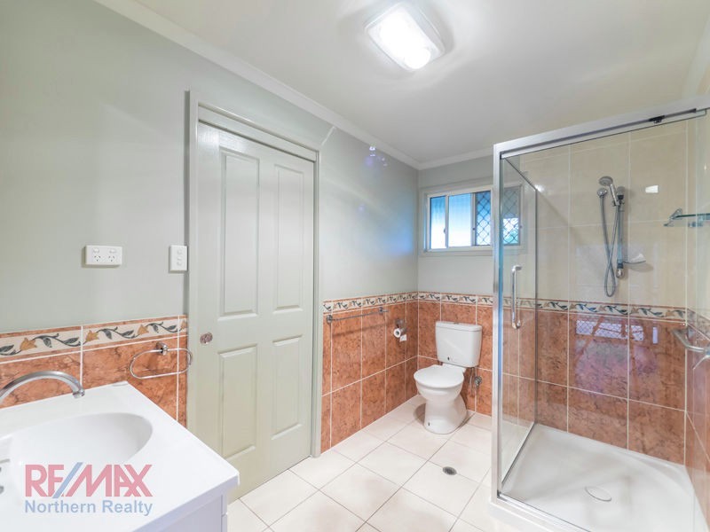 39b Hidden Valley Drive, Eatons Hill QLD 4037