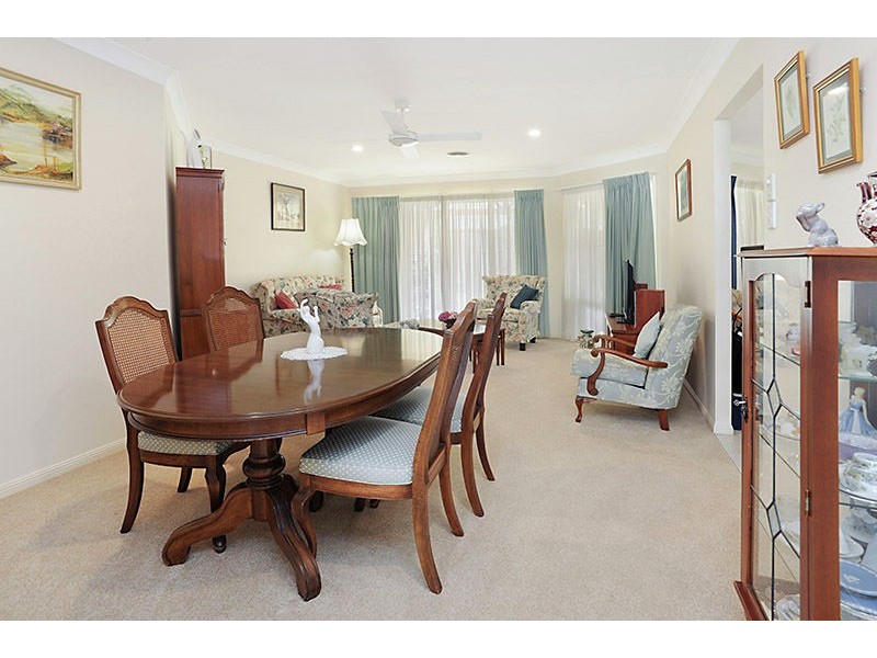 12 Banksia Place, Bridgeman Downs QLD 4035