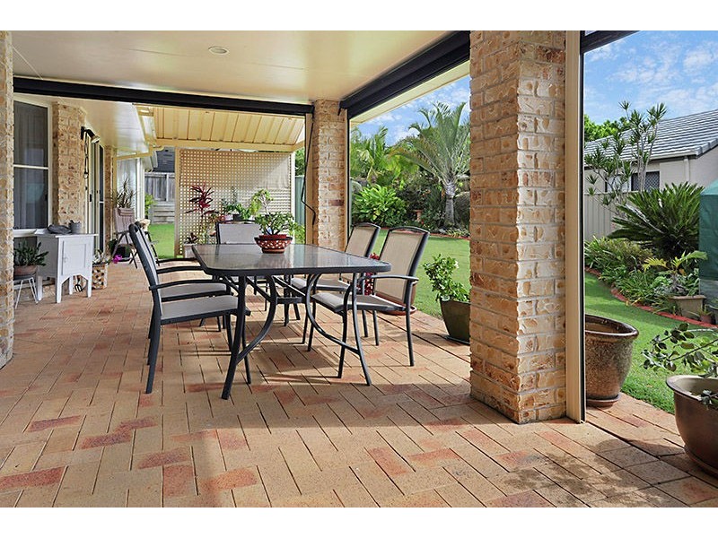 12 Banksia Place, Bridgeman Downs QLD 4035