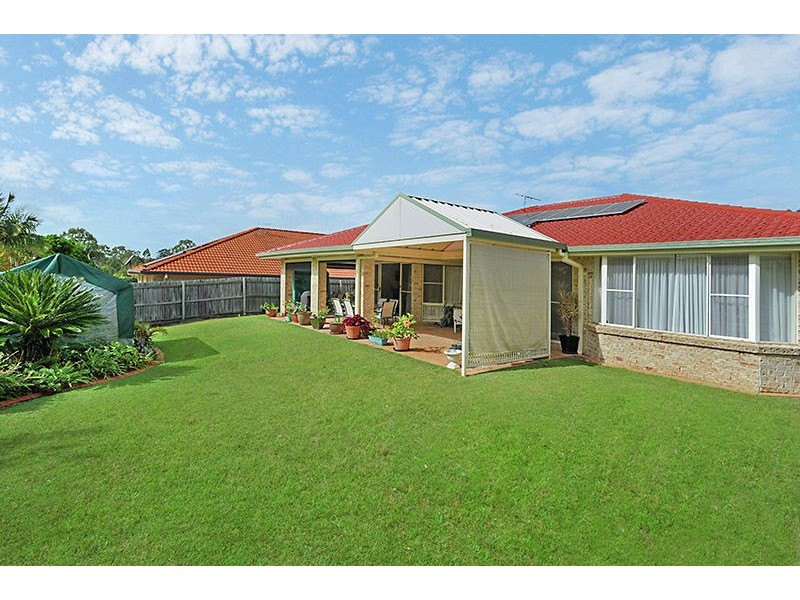 12 Banksia Place, Bridgeman Downs QLD 4035