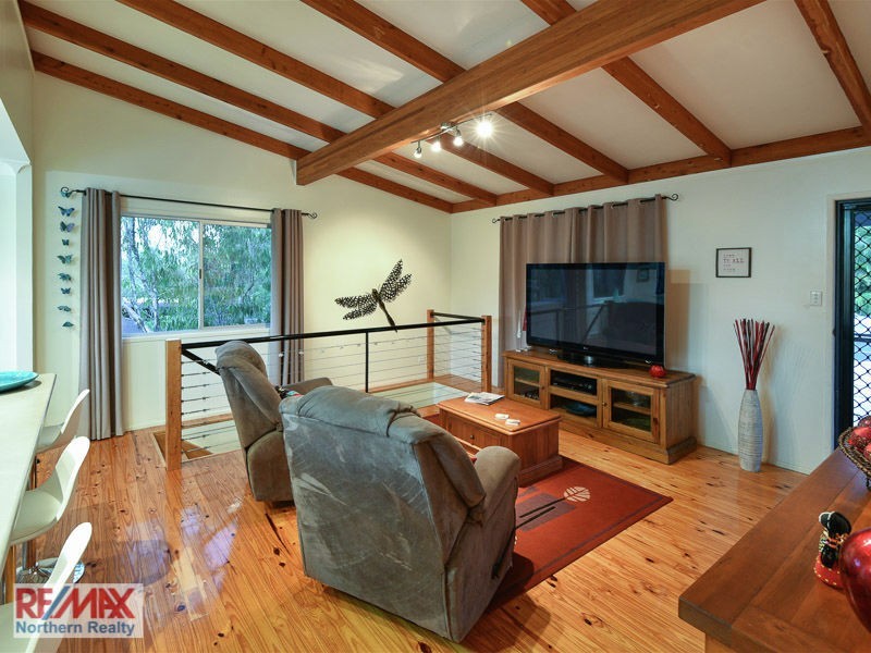 27 View Crescent, Arana Hills QLD 4054