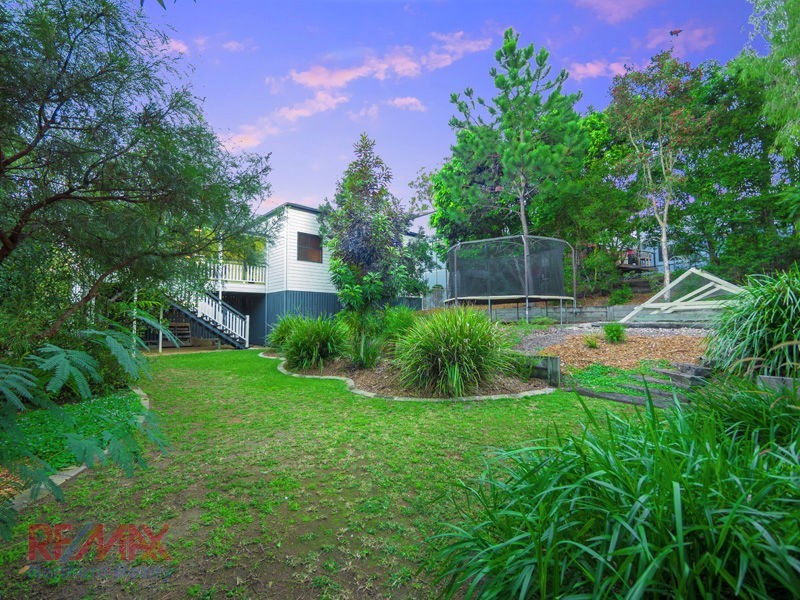 17 Corvus Dve, Cashmere QLD 4500