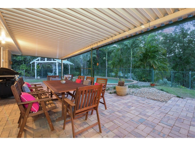 9 Clematis Court, Cashmere QLD 4500