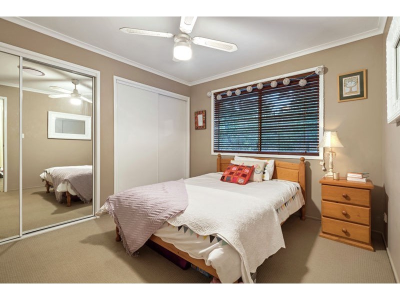 9 Clematis Court, Cashmere QLD 4500