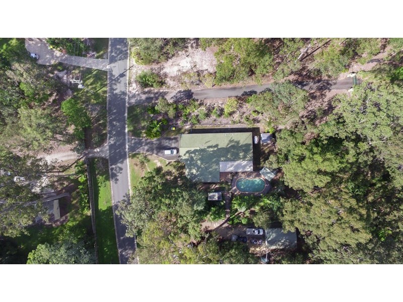 9 Clematis Court, Cashmere QLD 4500