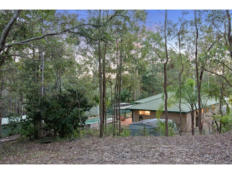 9 Clematis Court, Cashmere QLD 4500