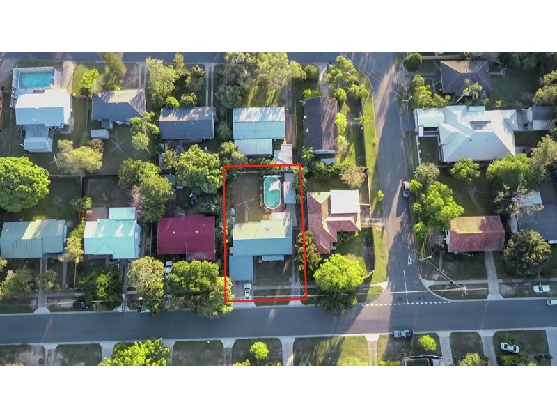 24 Chuter Street, Stafford Heights QLD 4053