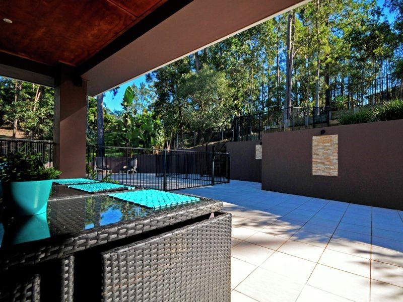 9 Foambark Court, Eatons Hill QLD 4037