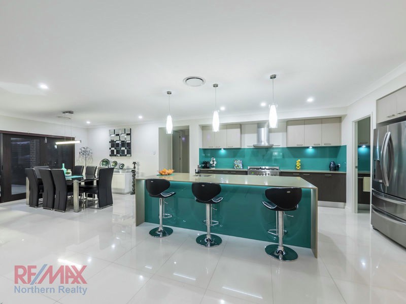 5 Brody Ct, Cashmere QLD 4500