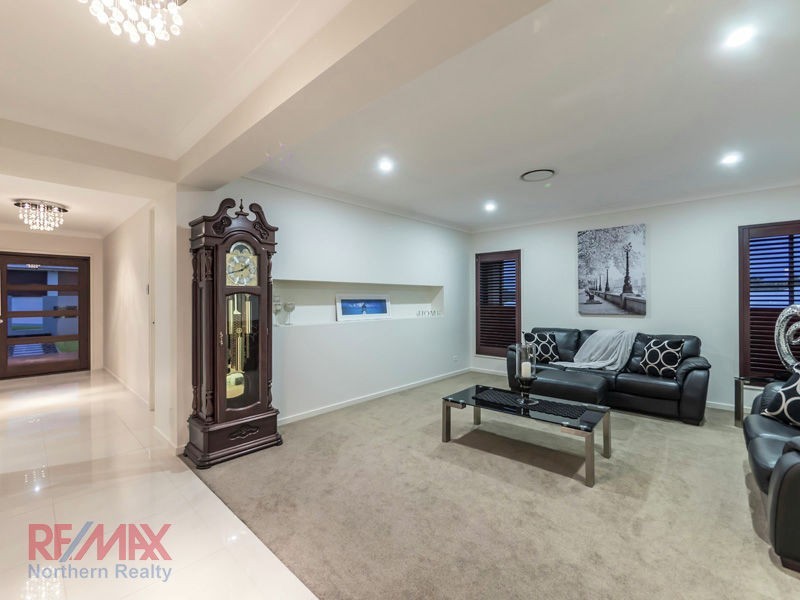 5 Brody Ct, Cashmere QLD 4500