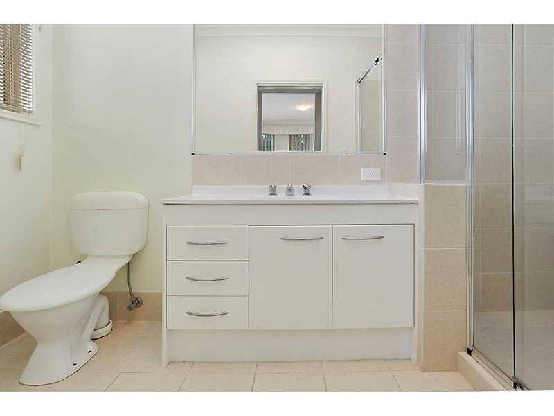 6 Millettia Close, North Lakes QLD 4509