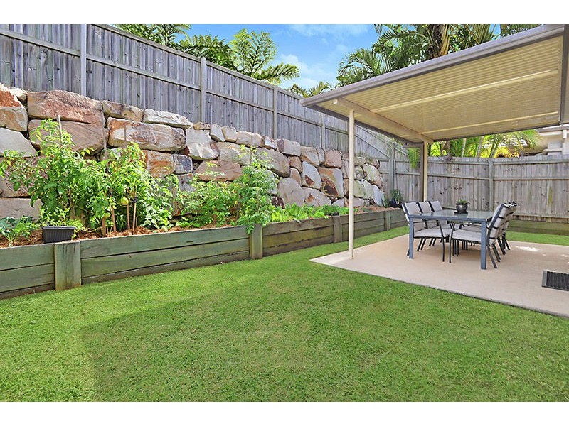 6 Millettia Close, North Lakes QLD 4509