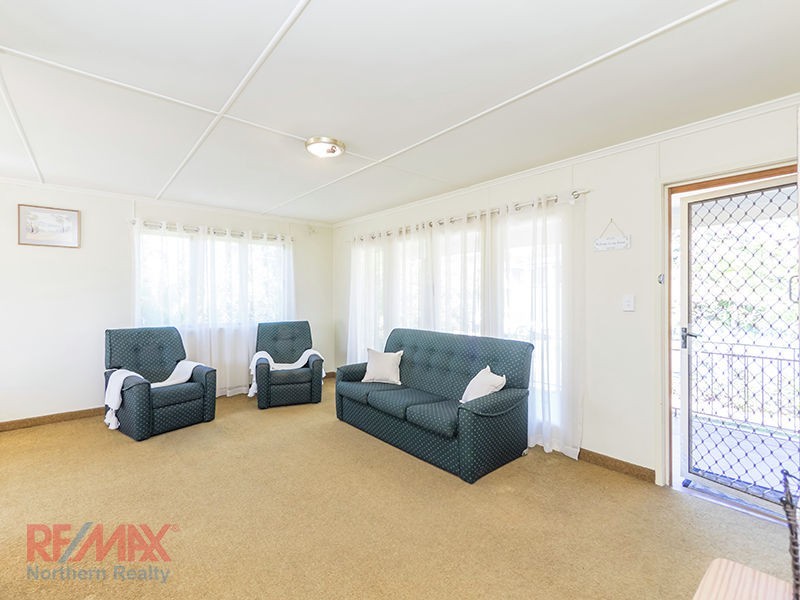 11 Aldren Street, Stafford Heights QLD 4053