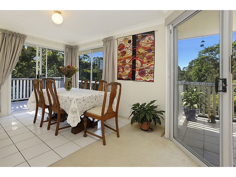 2 Jane St, Arana Hills QLD 4054