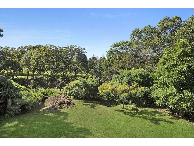 2 Jane St, Arana Hills QLD 4054