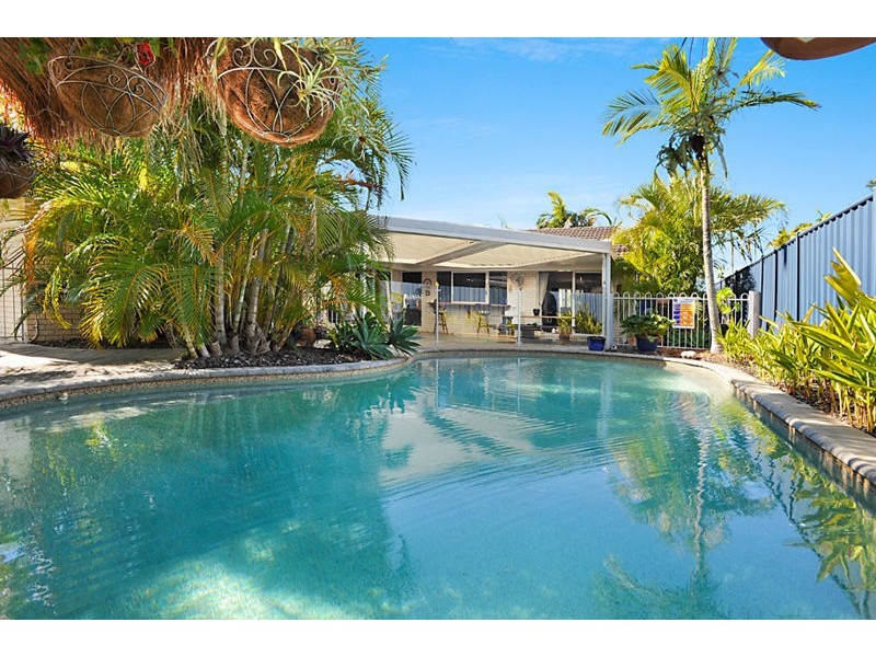 25 Coolabah Cres, Bridgeman Downs QLD 4035