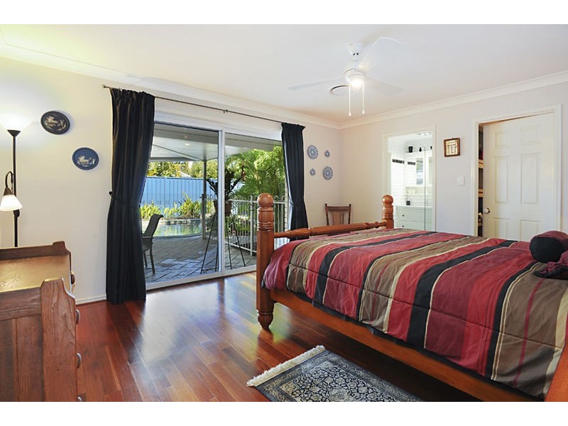 25 Coolabah Cres, Bridgeman Downs QLD 4035