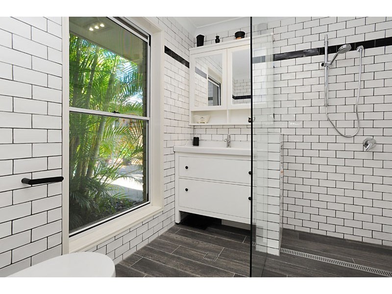 25 Coolabah Cres, Bridgeman Downs QLD 4035